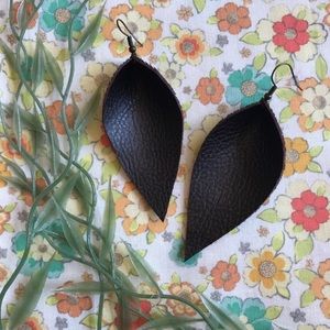 Dark purple pleather teardrop earrings